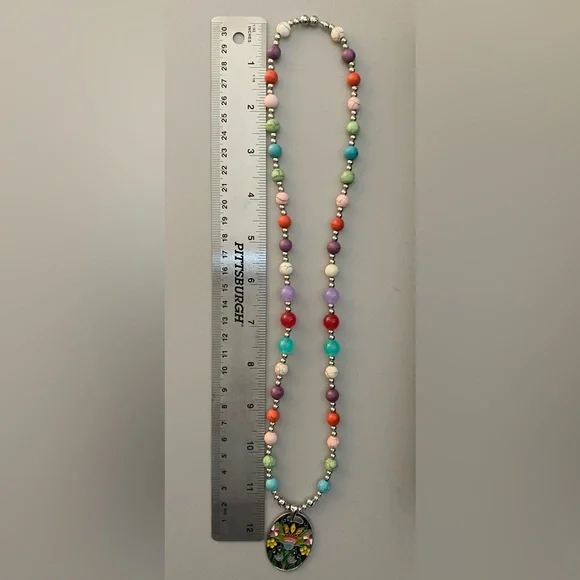 Over the Head Howlite Bead Flower Pendant Necklace - Picture 2 of 2